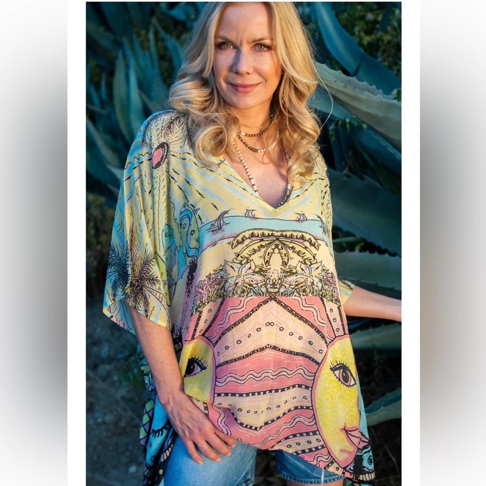 Katherine Kelly Lang Kaftans Silk Crepe Kaftan NEW Silk Crepe Kaftan. 100%silk